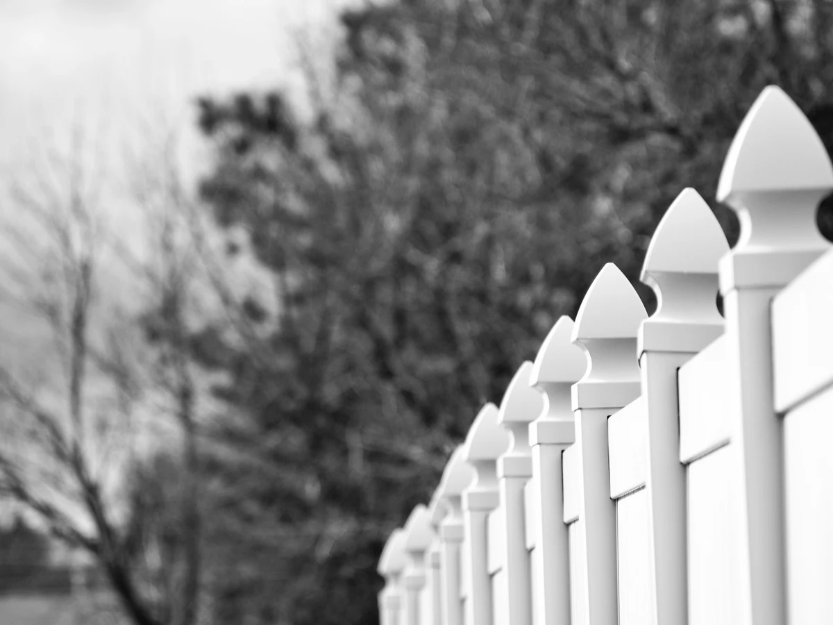 Vinyl Fence Installation service in Huntsville, AL